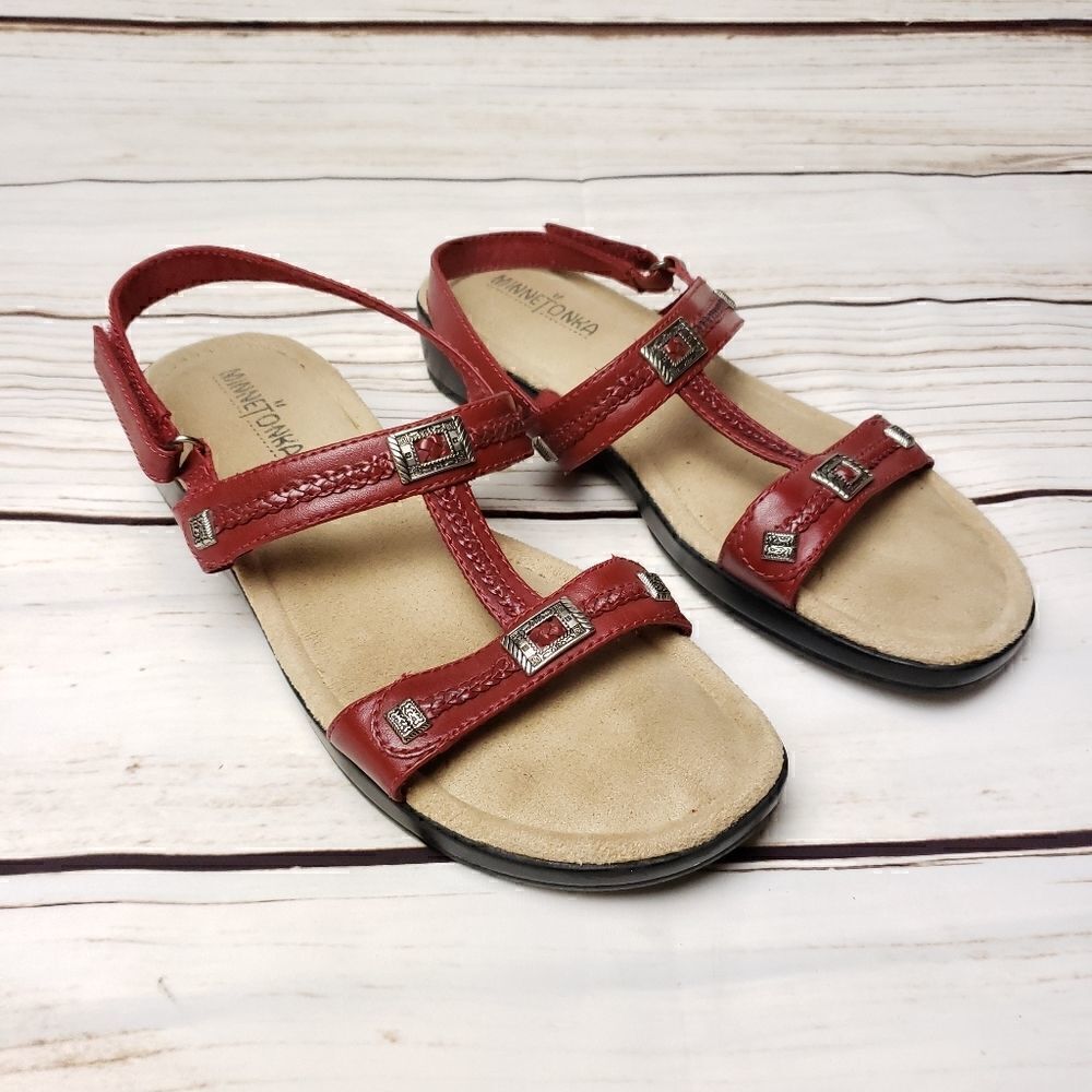 Minnetonka Prescott red sandals with back strap 9